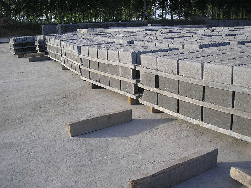 <a href=http://www.foreshore.com.cn/ target=_blank class=infotextkey>空心磚托板</a>